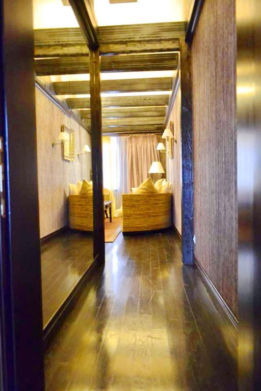 Gogol Hotel Myrhorod Buitenkant foto