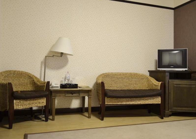 Gogol Hotel Myrhorod Buitenkant foto