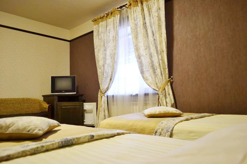 Gogol Hotel Myrhorod Buitenkant foto
