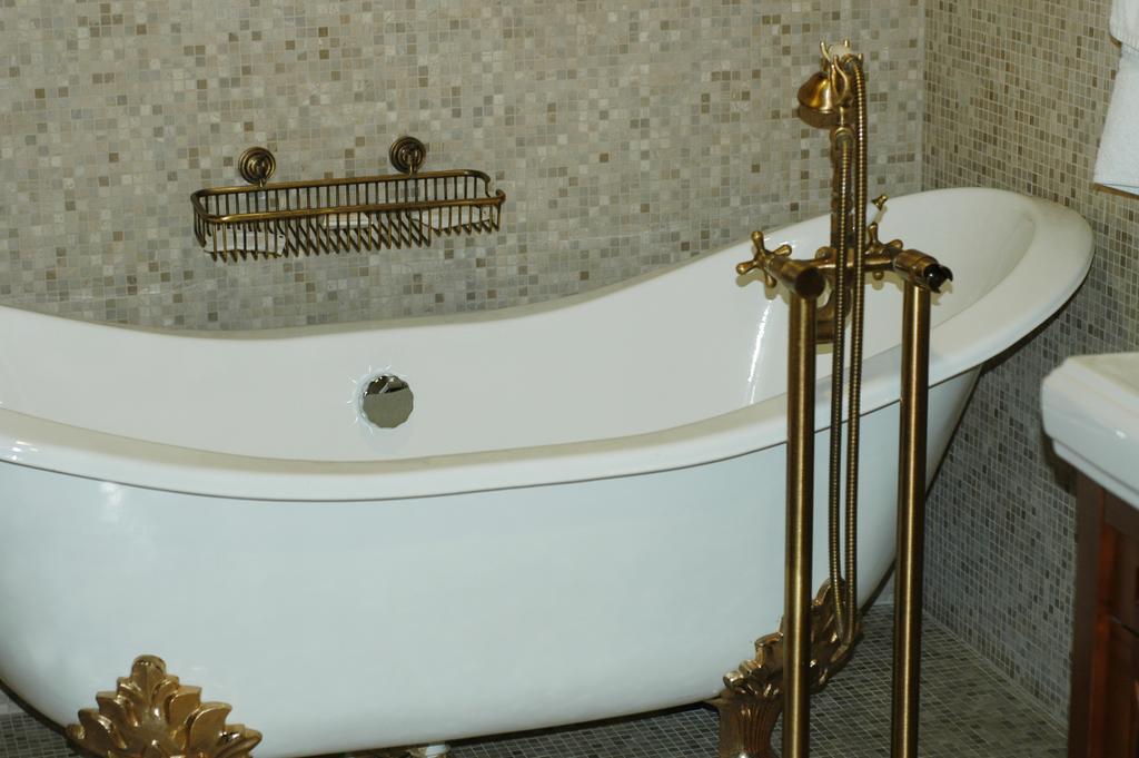 Gogol Hotel Myrhorod Buitenkant foto