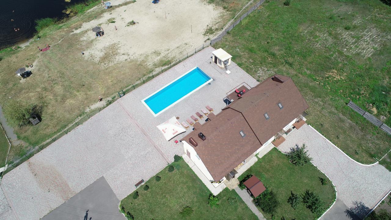 Gogol Hotel Myrhorod Buitenkant foto